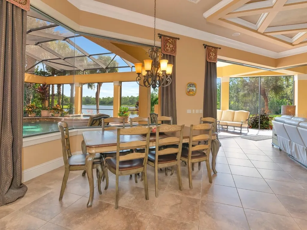 8305 Farington Court Bradenton FL 34202