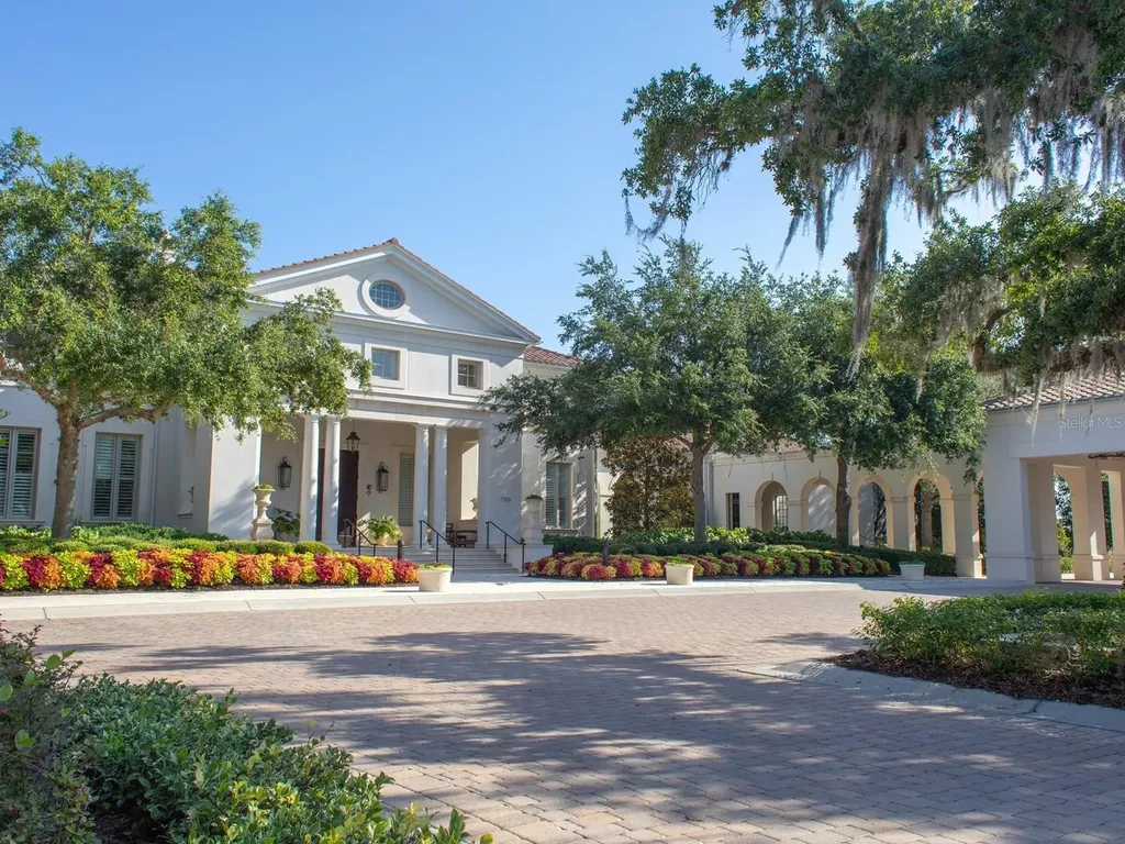 8305 Farington Court Bradenton FL 34202