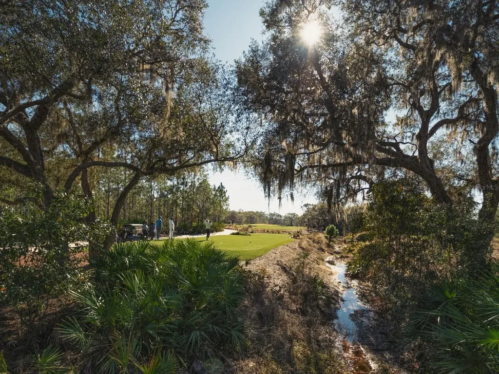 8305 Farington Court Bradenton FL 34202