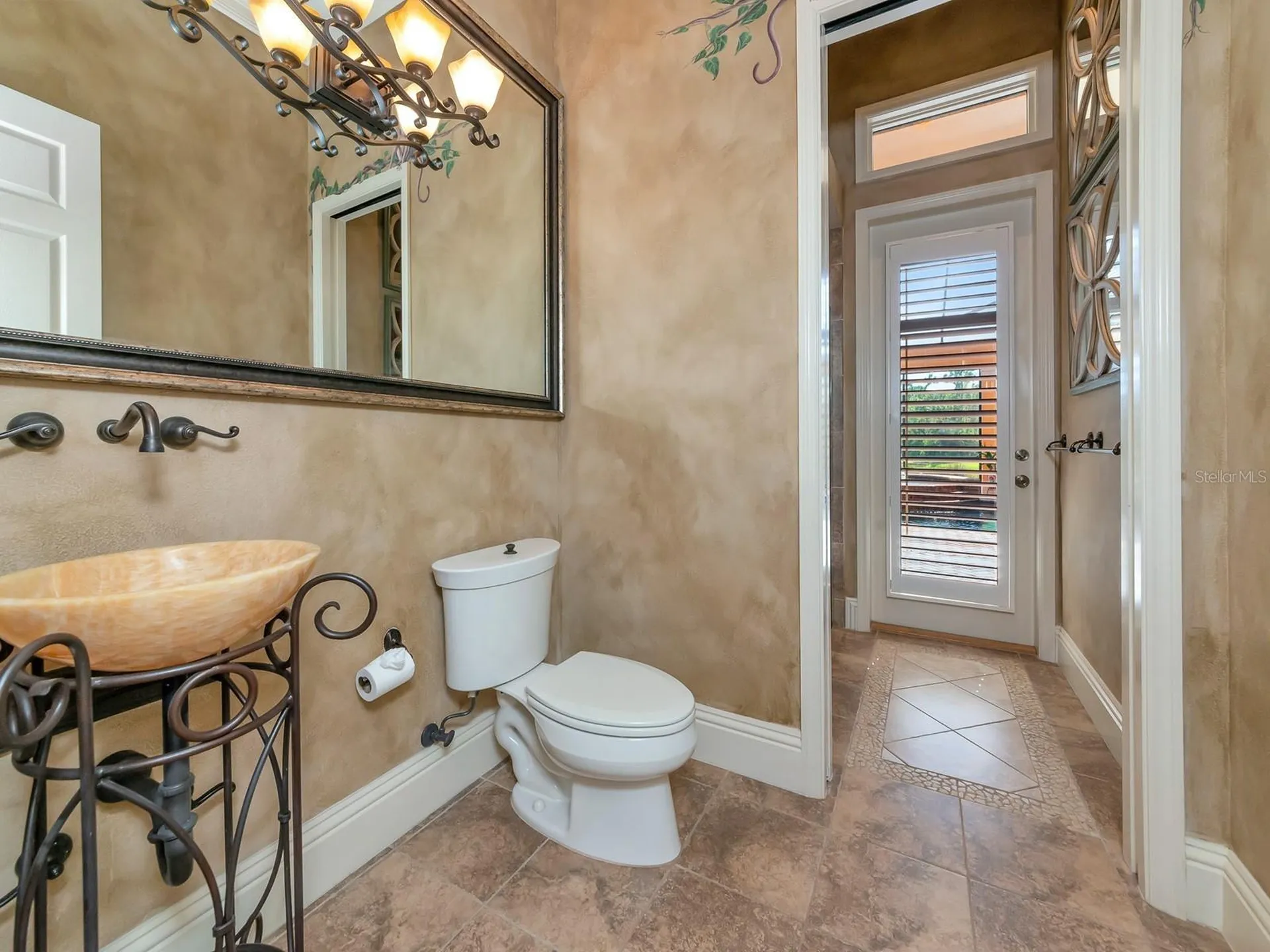 8305 Farington Court Bradenton FL 34202