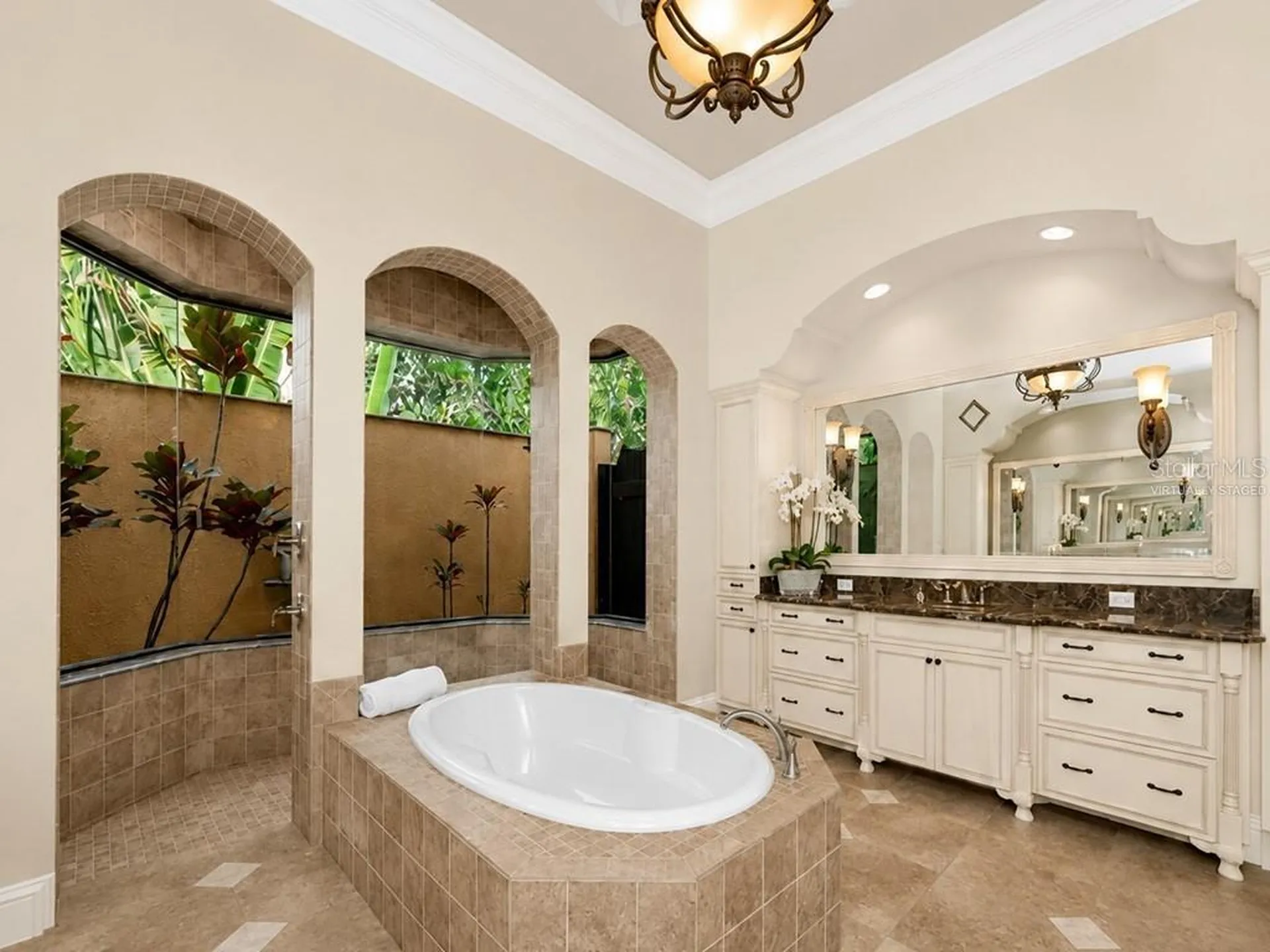 8305 Farington Court Bradenton FL 34202