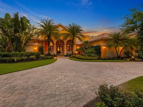 8305 Farington Court Bradenton FL 34202