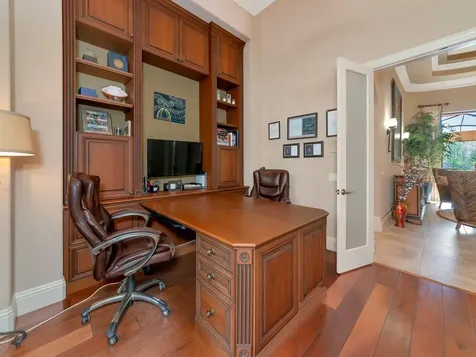 8305 Farington Court Bradenton FL 34202