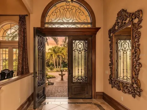 8305 Farington Court Bradenton FL 34202