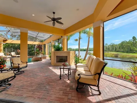 8305 Farington Court Bradenton FL 34202