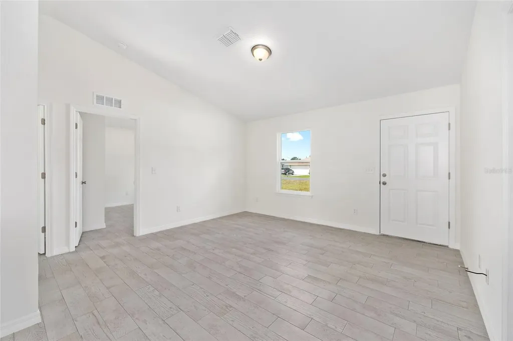 230 Oak Circle Ocala FL 34472