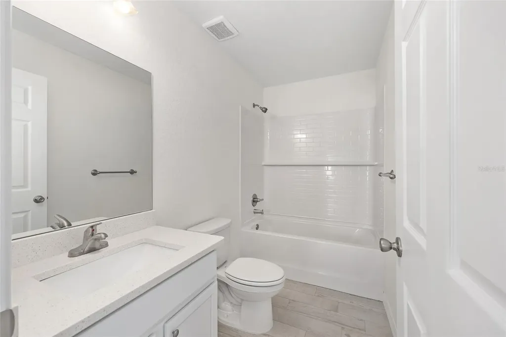 230 Oak Circle Ocala FL 34472