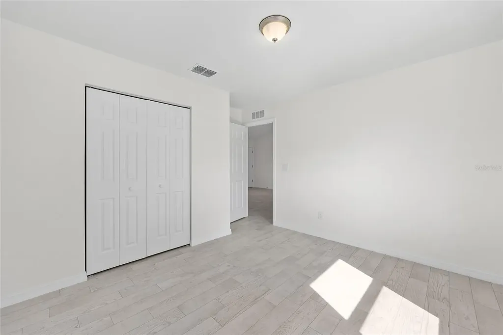 230 Oak Circle Ocala FL 34472