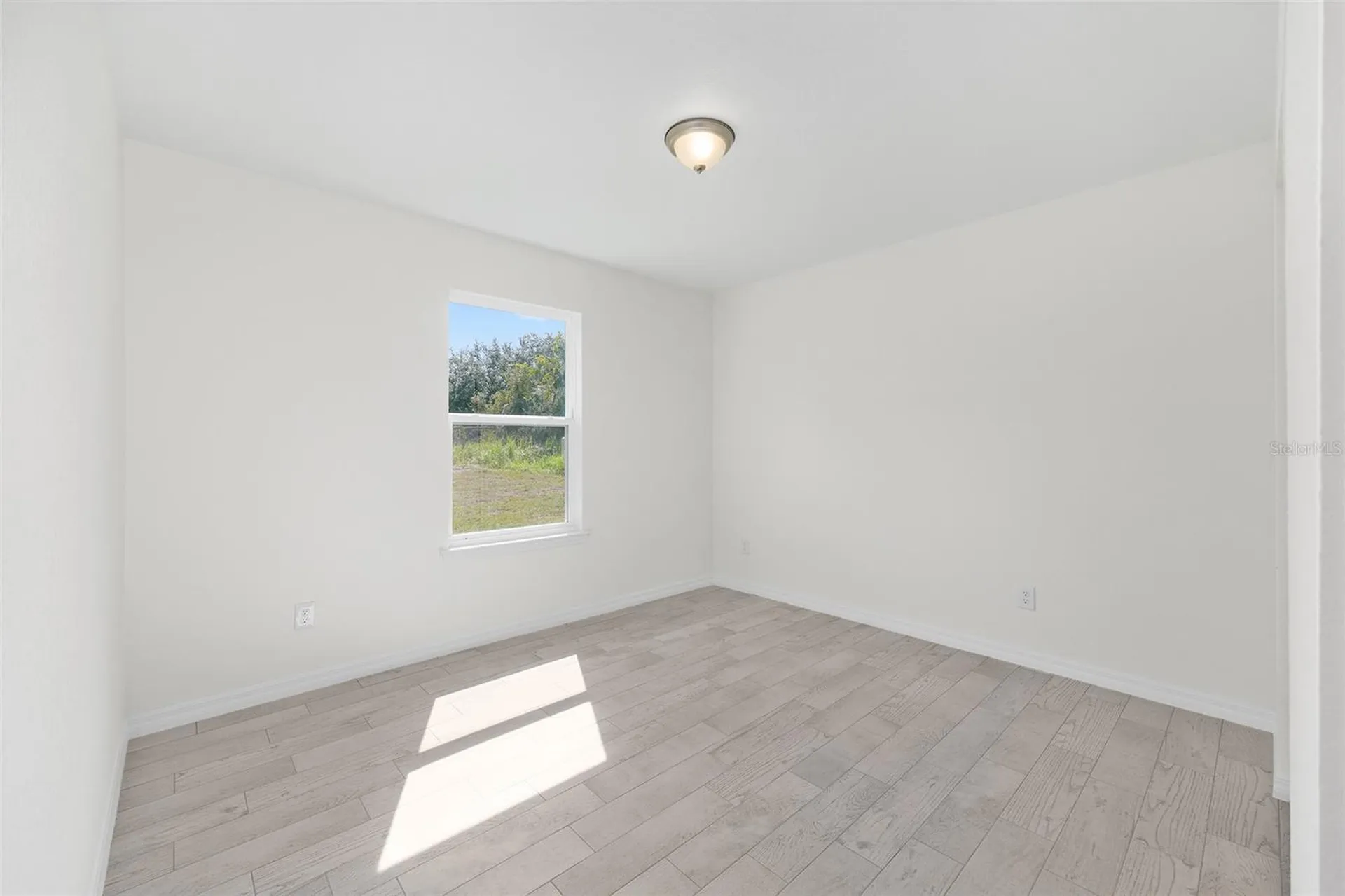 230 Oak Circle Ocala FL 34472