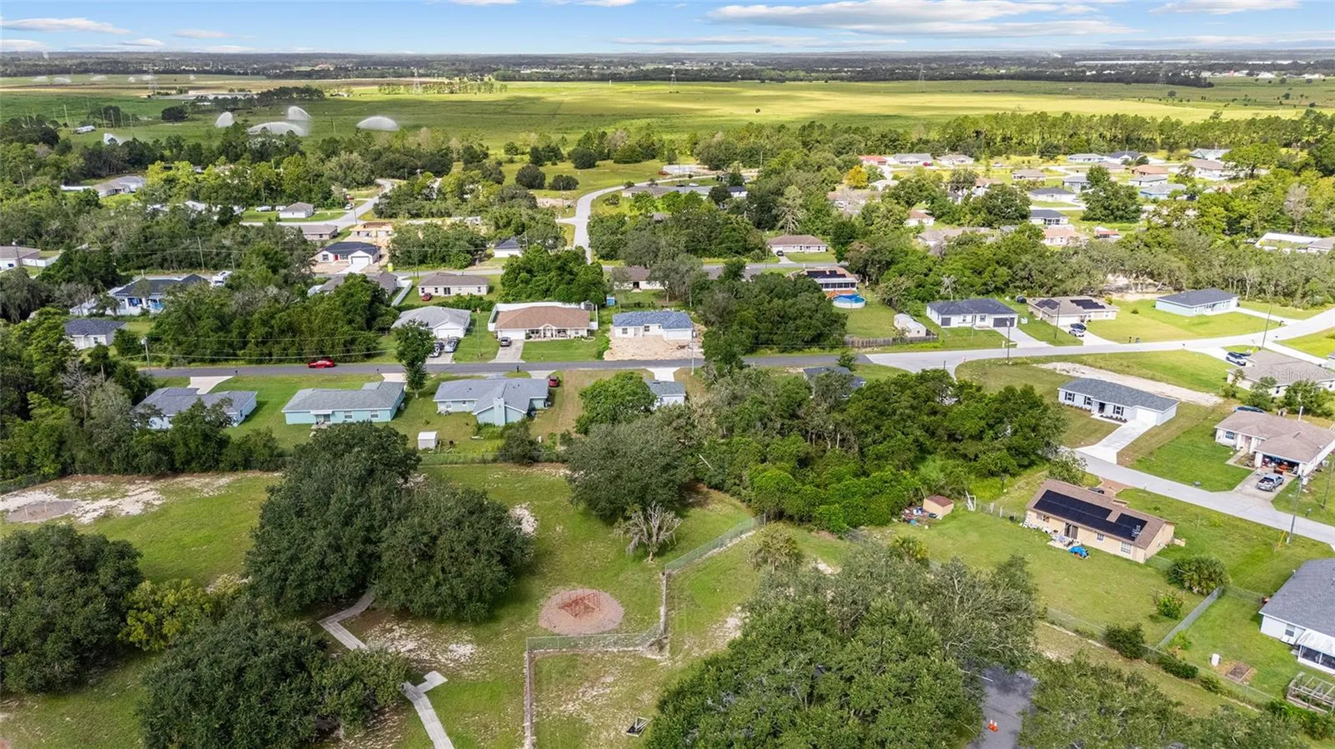 230 Oak Circle Ocala FL 34472