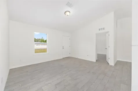 230 Oak Circle Ocala FL 34472