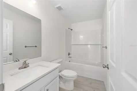 230 Oak Circle Ocala FL 34472