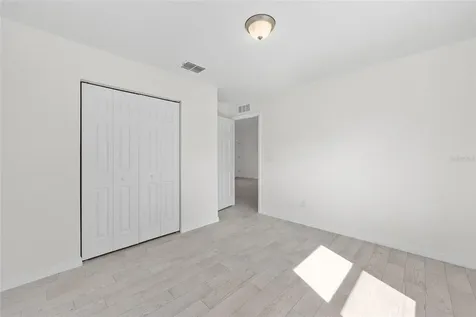230 Oak Circle Ocala FL 34472