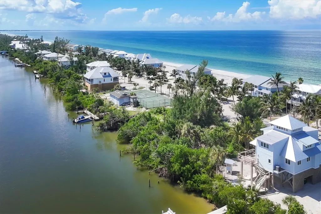 208 S Gulf Boulevard Placida FL 33946