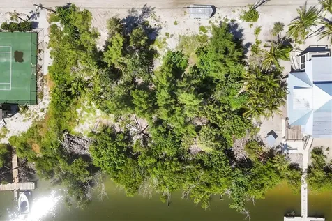 208 S Gulf Boulevard Placida FL 33946