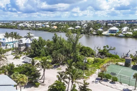 208 S Gulf Boulevard Placida FL 33946