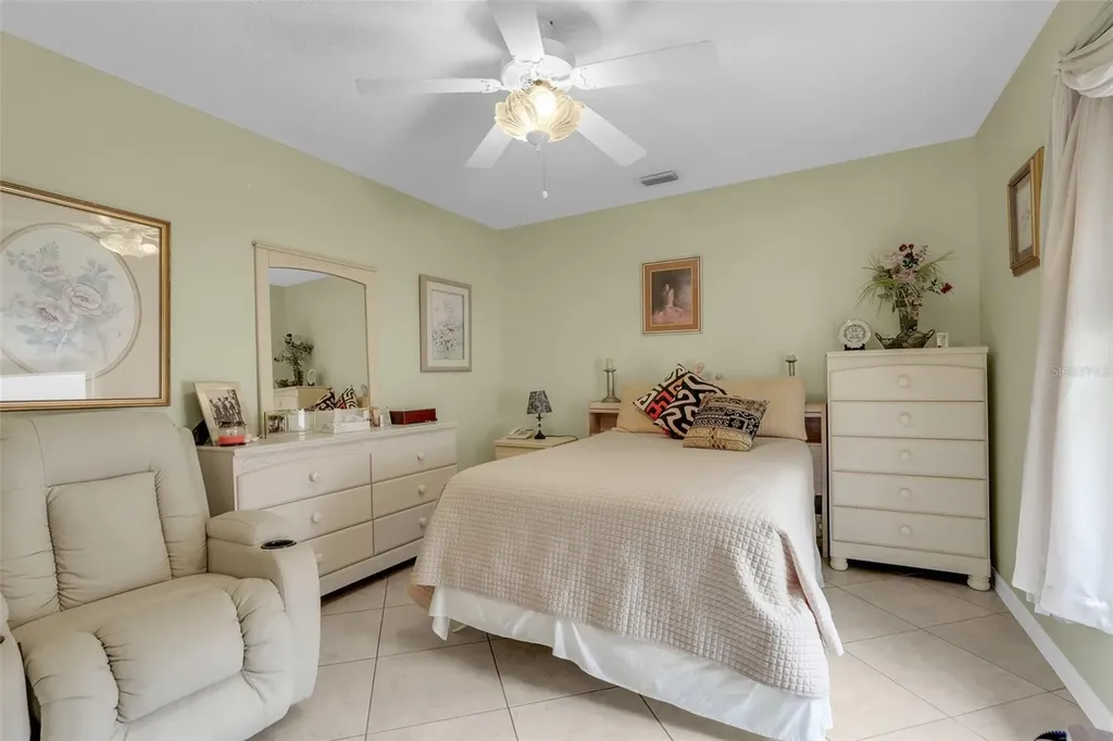 4950 Glen Coe Street Leesburg FL 34748
