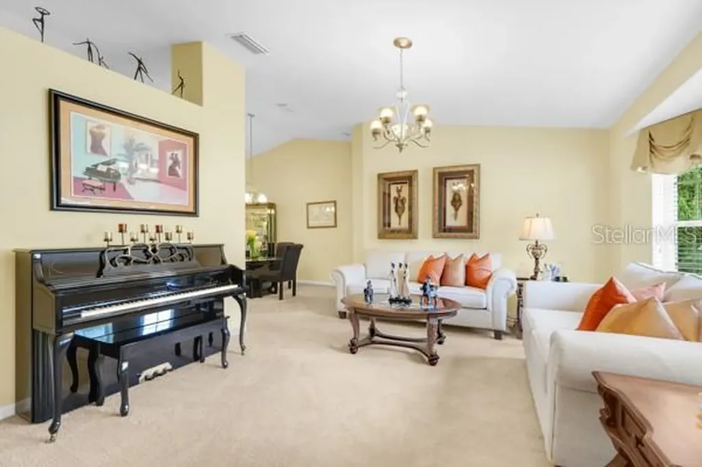 4950 Glen Coe Street Leesburg FL 34748