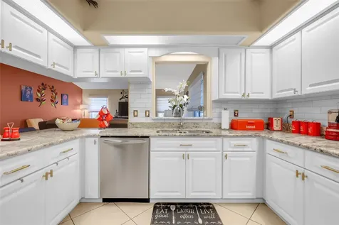 4950 Glen Coe Street Leesburg FL 34748