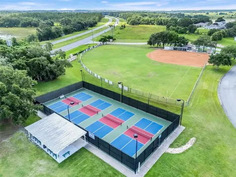 4950 Glen Coe Street Leesburg FL 34748