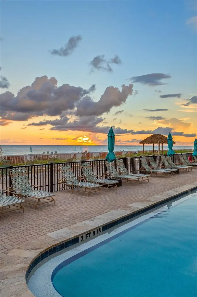 4621 Gulf Of Mexico Drive Longboat Key FL 34228