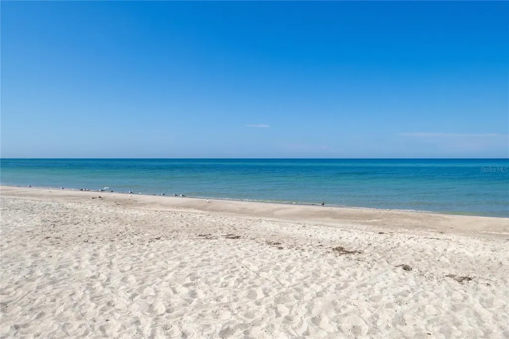 4621 Gulf Of Mexico Drive Longboat Key FL 34228