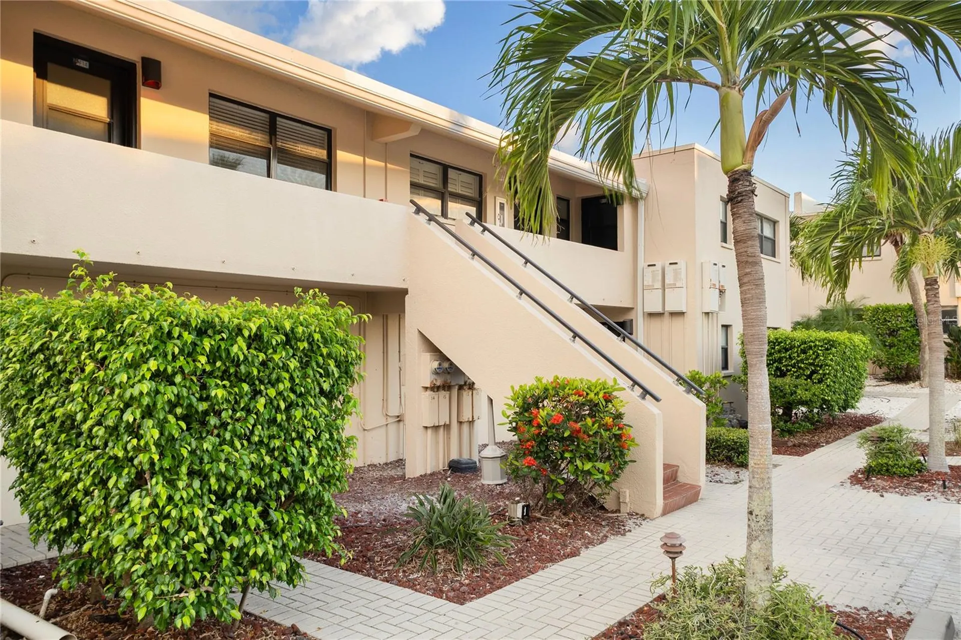 4621 Gulf Of Mexico Drive Longboat Key FL 34228