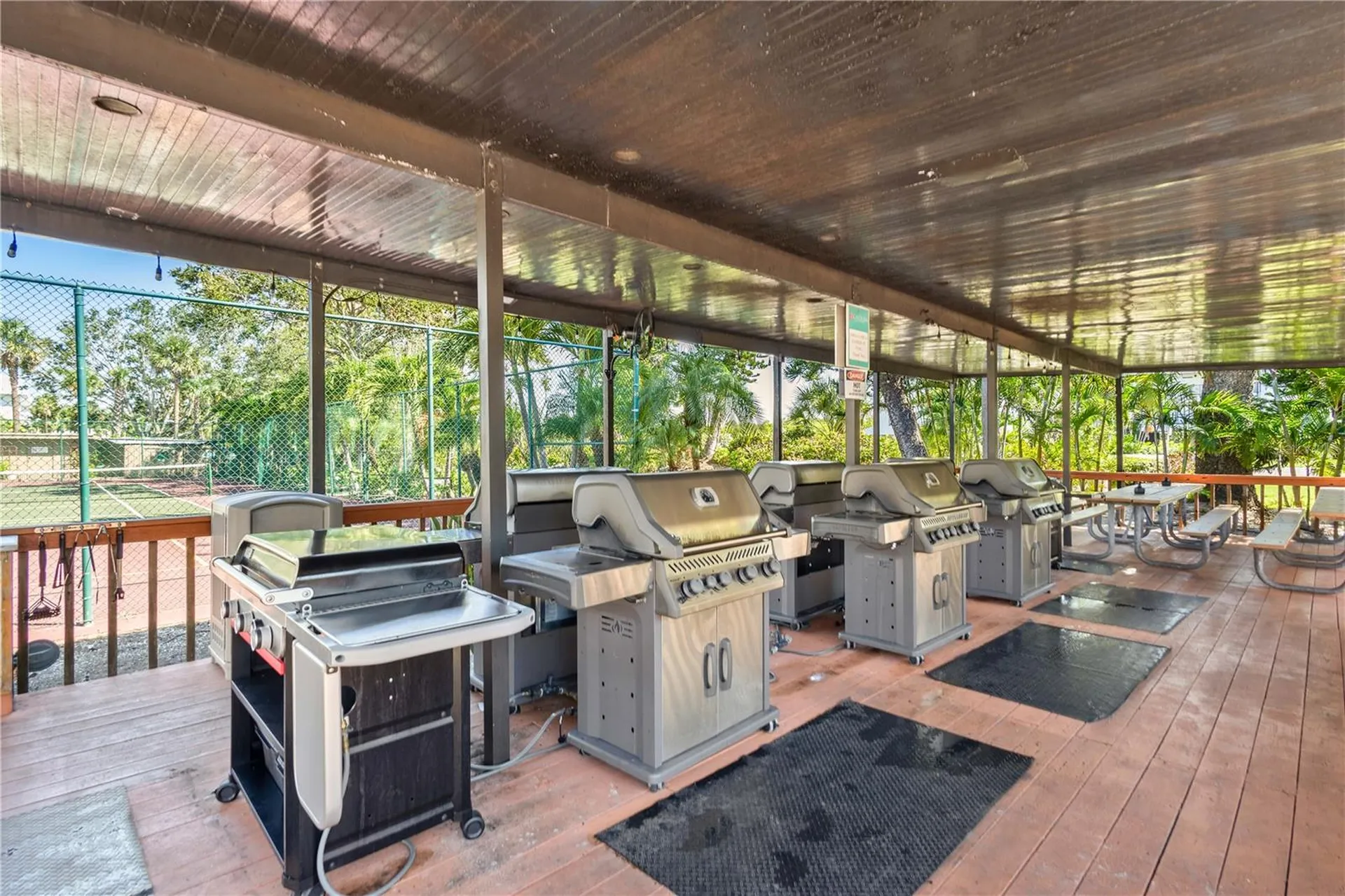 4621 Gulf Of Mexico Drive Longboat Key FL 34228