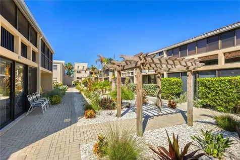4621 Gulf Of Mexico Drive Longboat Key FL 34228