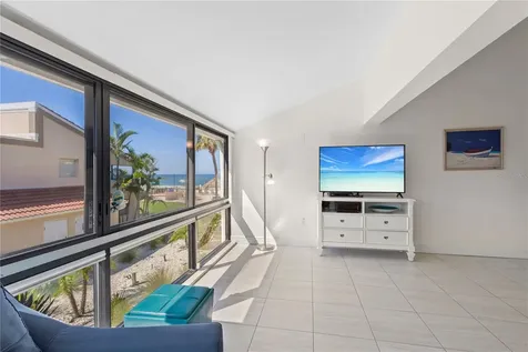 4621 Gulf Of Mexico Drive Longboat Key FL 34228