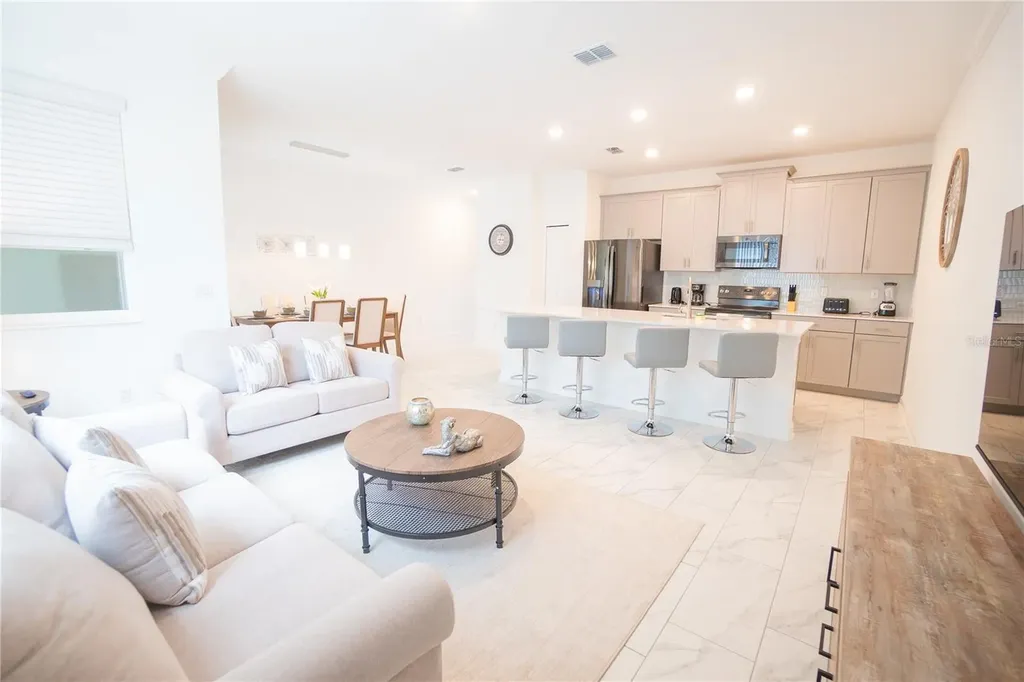 974 Splash Shot Place Davenport FL 33896