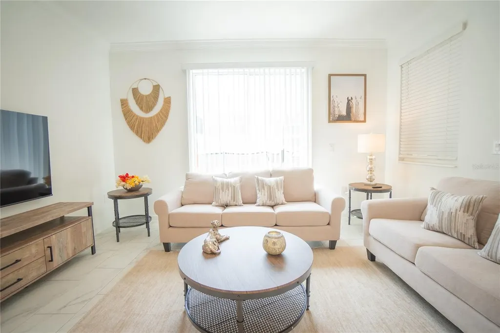 974 Splash Shot Place Davenport FL 33896