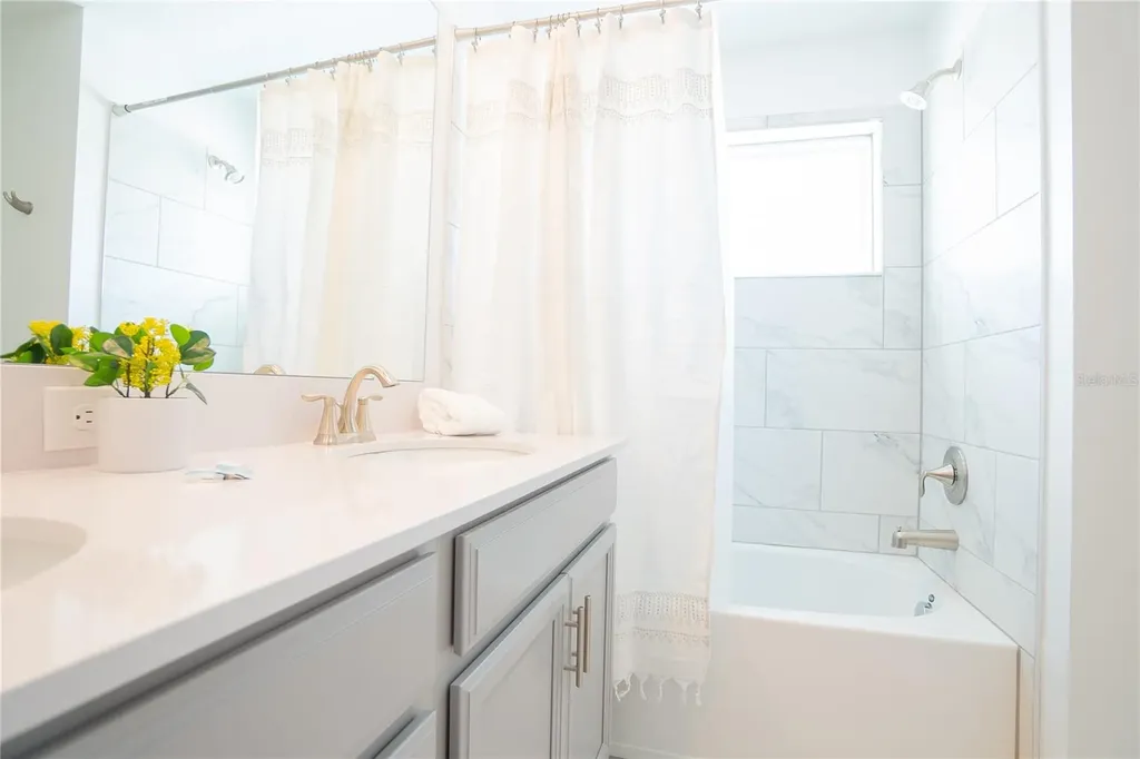 974 Splash Shot Place Davenport FL 33896