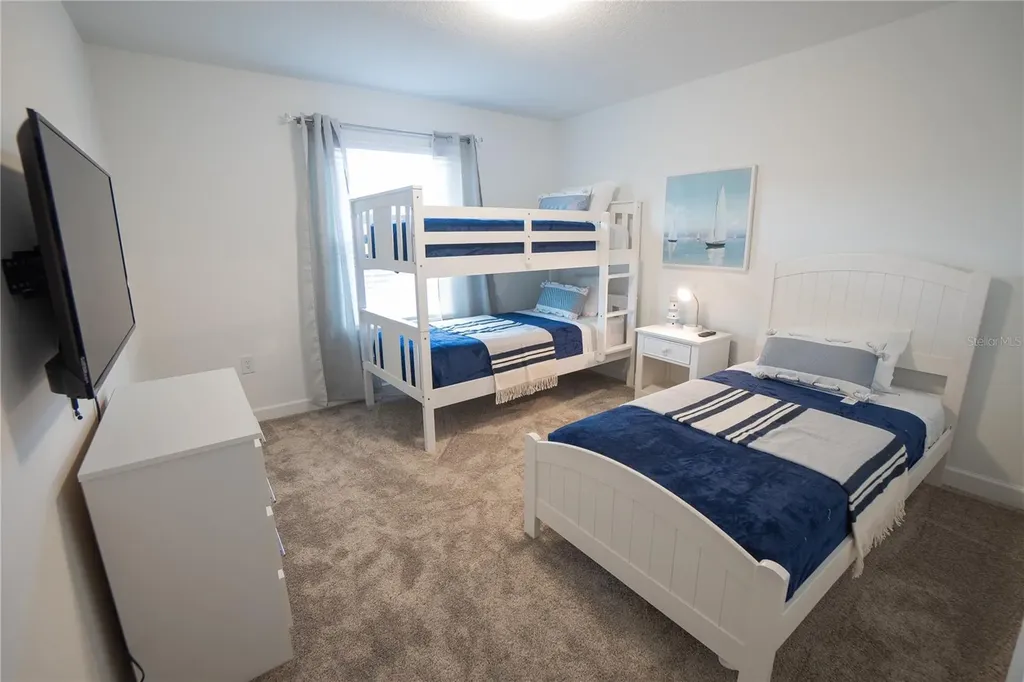 974 Splash Shot Place Davenport FL 33896