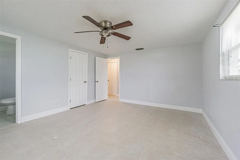 6321 Spanish Main Drive Apollo Beach FL 33572