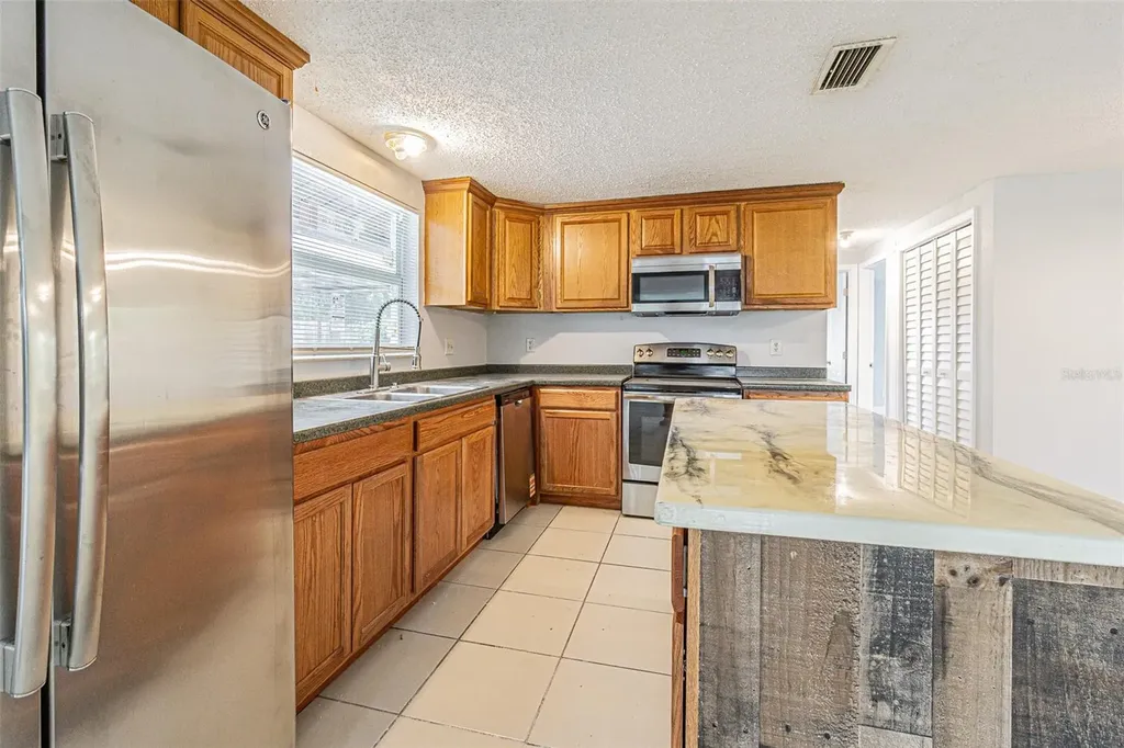 6321 Spanish Main Drive Apollo Beach FL 33572