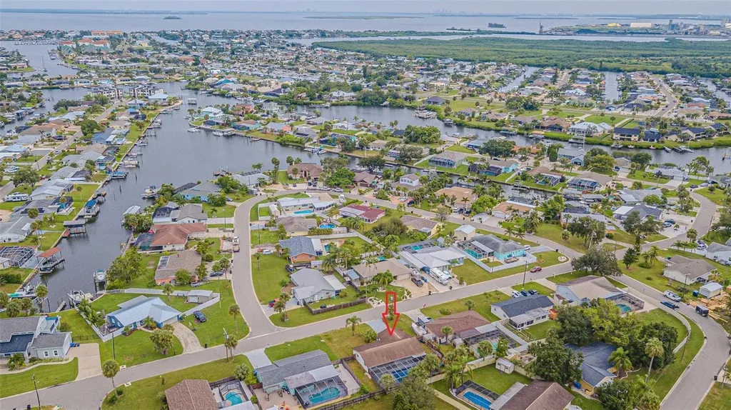 6321 Spanish Main Drive Apollo Beach FL 33572