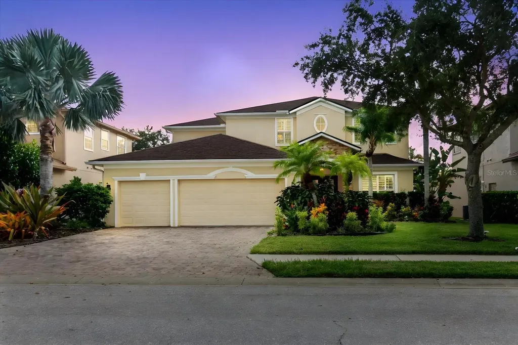 3806 67th Terrace E Sarasota FL 34243