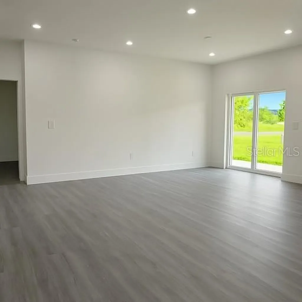 200 Farley Street SW Palm Bay FL 32908