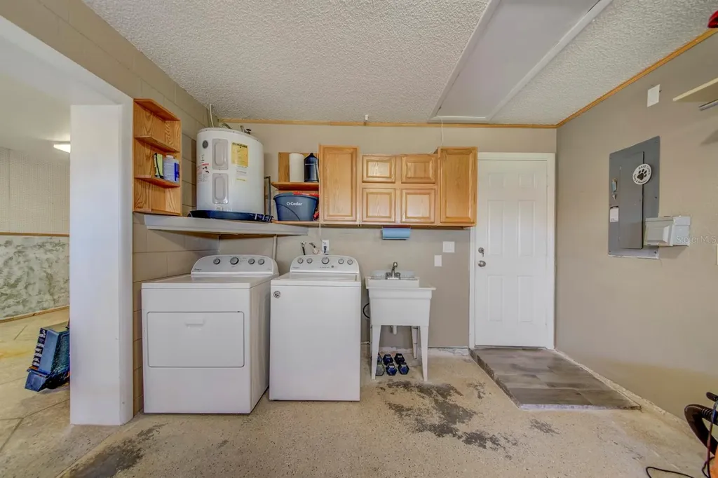 4266 Deleon Drive Hernando Beach FL 34607