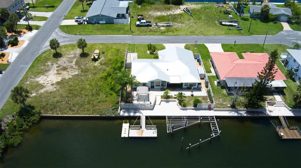 4266 Deleon Drive Hernando Beach FL 34607