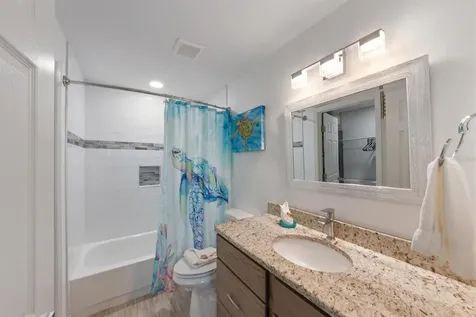 6808 Palm Drive Holmes Beach FL 34217