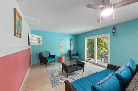 6808 Palm Drive Holmes Beach FL 34217
