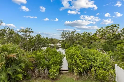 6808 Palm Drive Holmes Beach FL 34217