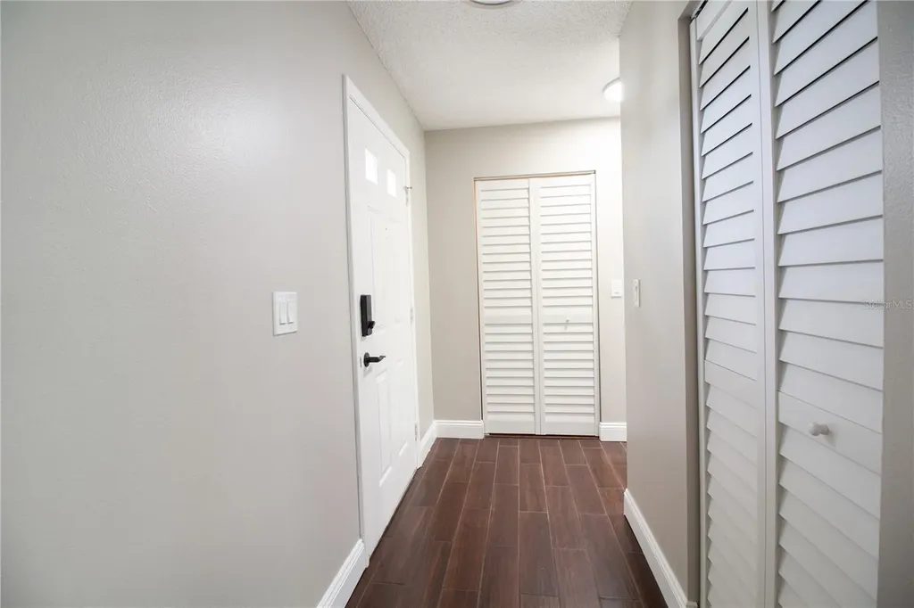 6080 80th Street N St Petersburg FL 33709