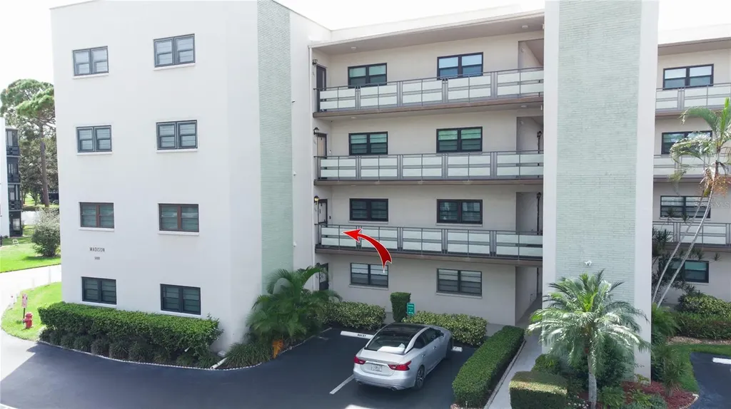 6080 80th Street N St Petersburg FL 33709