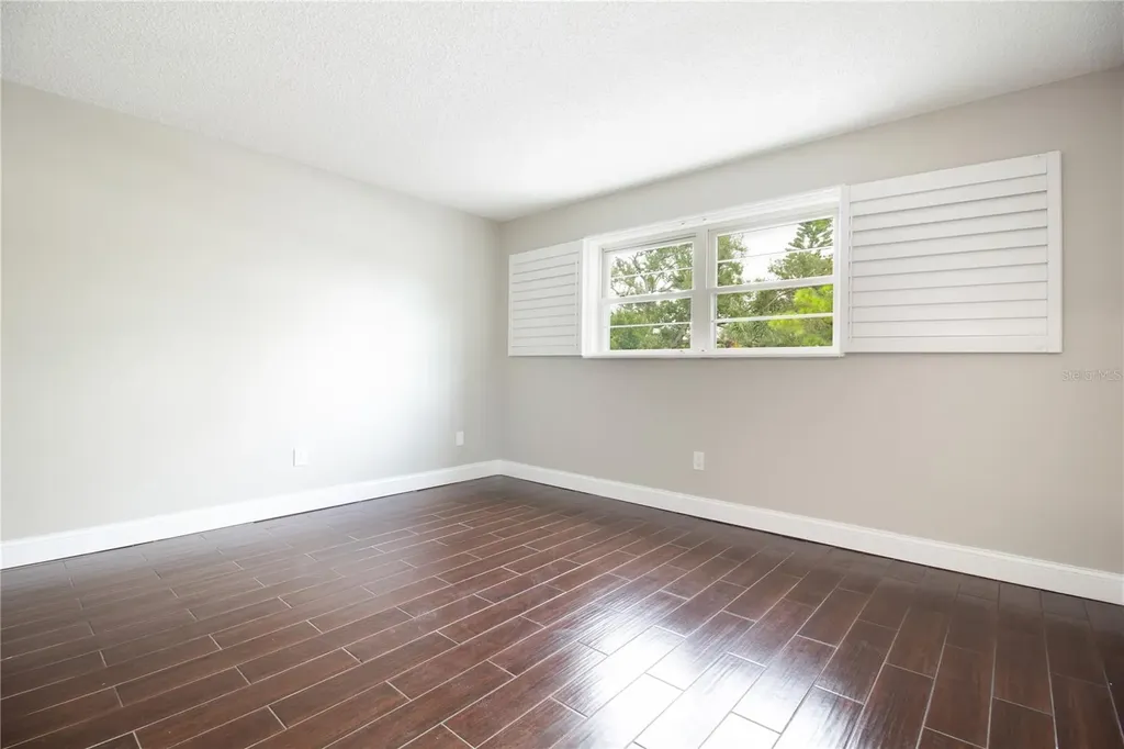 6080 80th Street N St Petersburg FL 33709