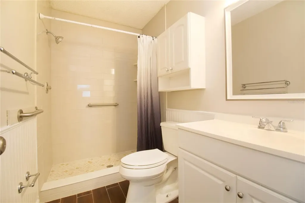 6080 80th Street N St Petersburg FL 33709