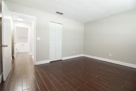 6080 80th Street N St Petersburg FL 33709