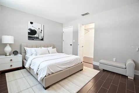 6080 80th Street N St Petersburg FL 33709
